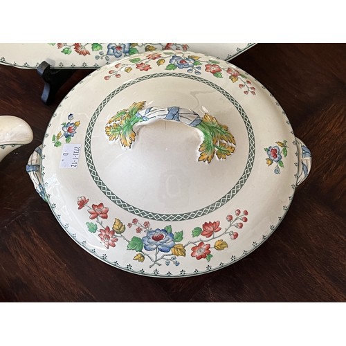 119 - Vintage Copeland Spode part service Royal Jasmine pattern. (6)