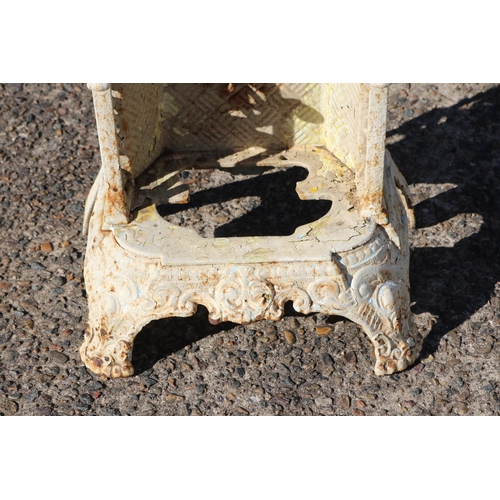 841 - Cast iron white fire place/guard, approx 61cm H x 30cm W