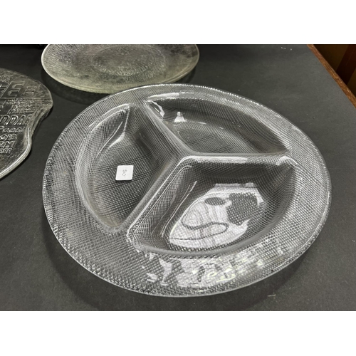 196 - Crystal and glass trays, approx 37cm Dia and smaller