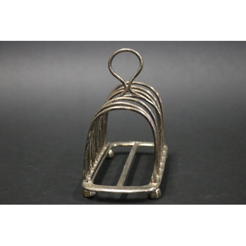 1019 - Antique Victorian sterling silver toast rack, Sheffield 1889 maker E.H, approx 176gms approx 10cm H