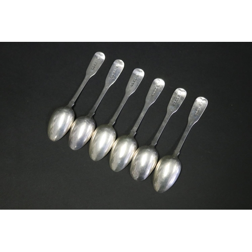 1078 - Set of six antique Victorian period sterling silver teaspoons, fiddle pattern, S.H & D.C London (6) ... 