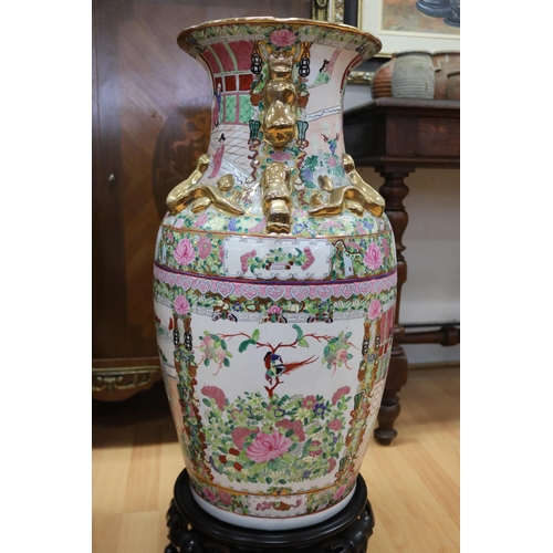 18 - Pair of Chinese famille rose style vases on stands, each approx 76cm H including stand (2)