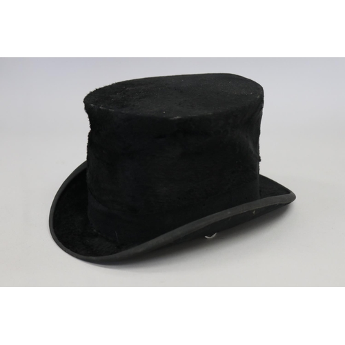 207 - Antique French Sools of London, Paris & New York top hat