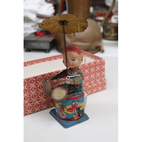 159 - Vintage tin toy, approx 21cm H
