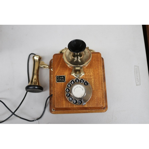 167 - Reproduction PMG wall phone
