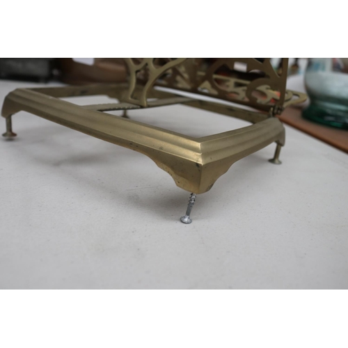 199 - Brass adjustable book holder or stand, approx 21cm H x 25cm W x 23cm D