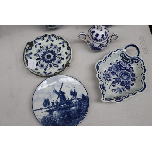 213 - Selection of Delft blue and white ware, approx 13cm H x 19cm Dia and smaller (6)