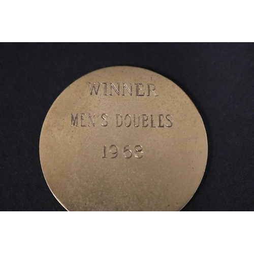 1081 - Tennis trophy medal, inscribed, PACIFIC SOUTHWEST TENNIS CHAMPIONSHIPS. WINNER MEN'S DOUBLES 1968, K... 