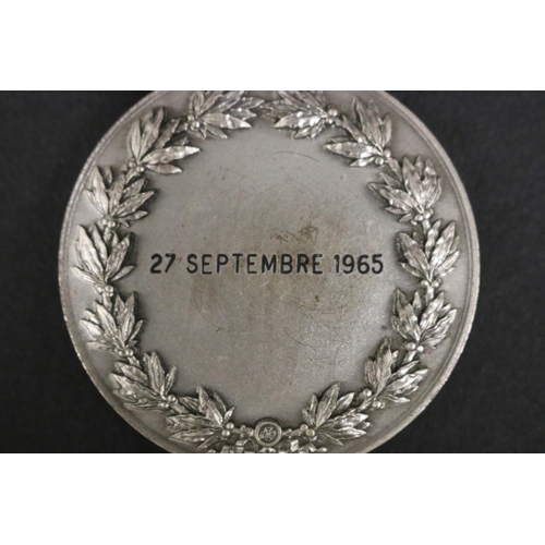 1362 - Medallion - VILLE. DE VERSAILLES, inscribed 27 SEPTEMBRE 1965, with designers name. Approx 4.5cm Dia... 