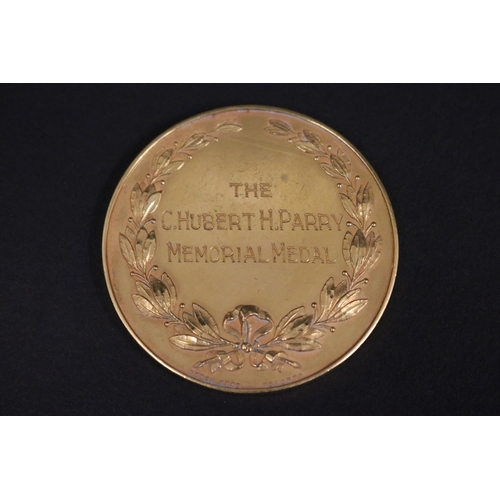 1364 - THE C.HUBERT H.PARRY MEMORIAL MEDAL FOR OUTSTANDING ACHIEVEMENT PRESENTED TO KENNETH ROSEWALL 1953, ... 