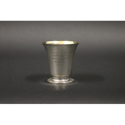 1256 - Tennis trophy cup. Inscribed EMBASSY TENNIS CHAMPIONSHIPS MEN'S DOUBLES WINNER 1970. Sterling silver... 