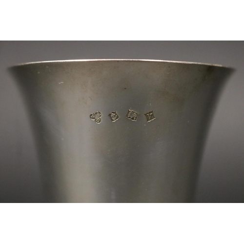 1256 - Tennis trophy cup. Inscribed EMBASSY TENNIS CHAMPIONSHIPS MEN'S DOUBLES WINNER 1970. Sterling silver... 