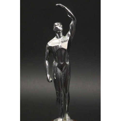 1178 - Figural trophy. Inscribed, DAILY MIRROR CHANNEL 10 CALTEX N.S.W SPORTS STAR 1971 MONTH OF NOVEMBER K... 