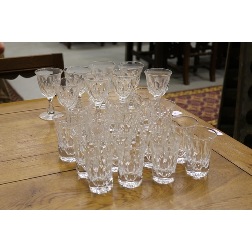 61 - Webb part sliced cut decoration glass service, tumblers and wines, approx 23