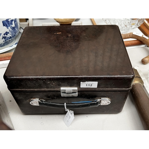 129 - Vintage AC DC voltmeter in brown bakelite case, approx 17cm H x 29cm W x 22cm D