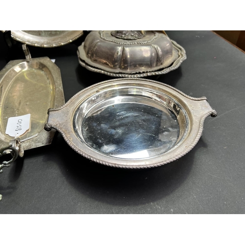 205 - Assortment of silver plate to include comports trays etc, approx 31cm Dia and smaller