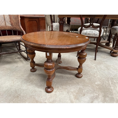 463 - Vintage oak circular coffee table. approx 69 cm diameter, 46 cm H.