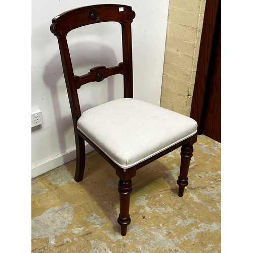 468 - Antique mahogany turned leg dining chair