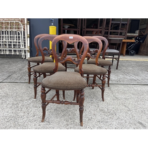 475 - Set of six antique cottage chairs (6)