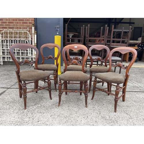 475 - Set of six antique cottage chairs (6)