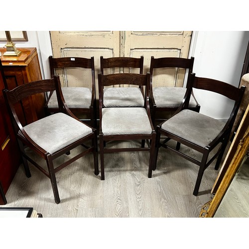 481 - Set of six mid century Italian dining chairs, circa 1950's, in the manner of Ico Parisi (6)