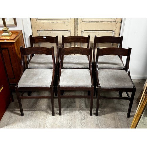 481 - Set of six mid century Italian dining chairs, circa 1950's, in the manner of Ico Parisi (6)