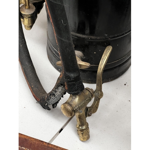 521 - Antique Pump sprayer, by Friedr Springer Wien No 27986, with polished brass mounts  approx 48 cm H, ... 