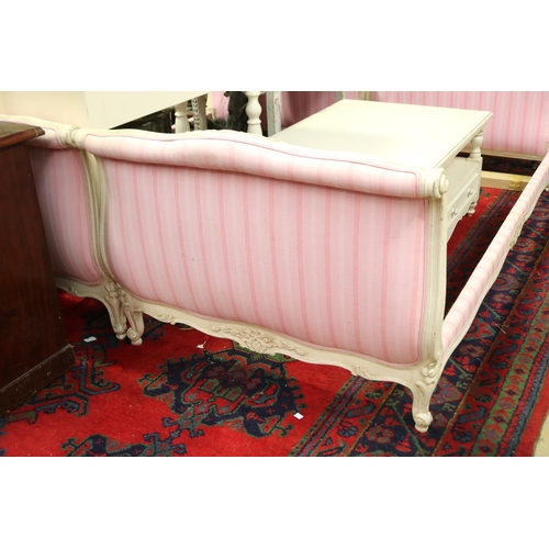 585 - Pair of good quality modern French style painted frame day beds, approx 115cm H x 220cm L x 99cm W e... 