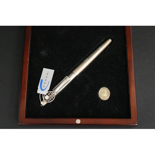 1240 - Presentation pen in box with certificate from the A.T. Cross company. The sterling silver pen inscri... 