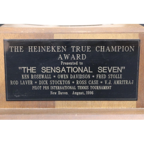 1329 - THE HEINEKEN TRUE CHAMPION AWARD Presented to 