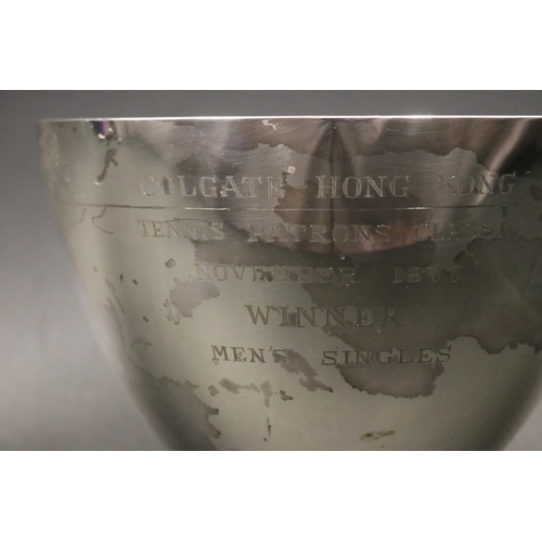 1228 - Tennis trophy pedestal bowl. Inscribed, COLGATE HONG KONG TENNIS PATRON'S CLASSIC NOVEMBER 1977 WINN... 