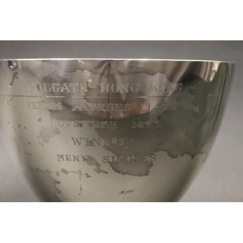 1228 - Tennis trophy pedestal bowl. Inscribed, COLGATE HONG KONG TENNIS PATRON'S CLASSIC NOVEMBER 1977 WINN... 