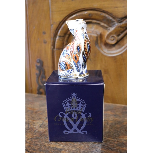 537 - Royal Crown Derby Siamese Kitten with box, approx 9cm H