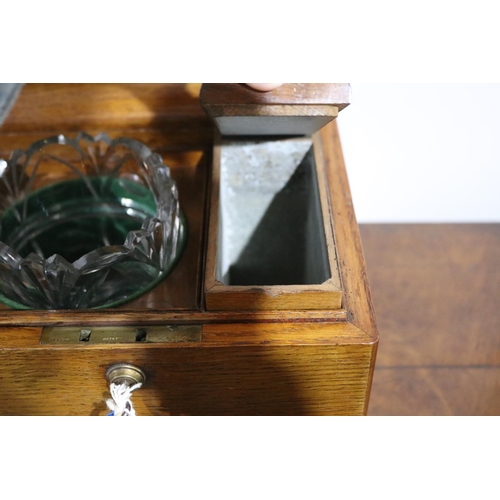 433 - Fine antique 19th century square box shape tea caddy, fitted interior with original cut glass bowl, ... 
