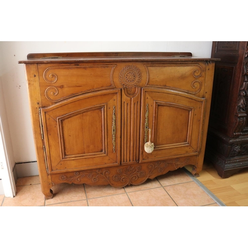 173 - Antique early 19th century French Provincial cherry wood buffet, with lift up top compartment, two r... 
