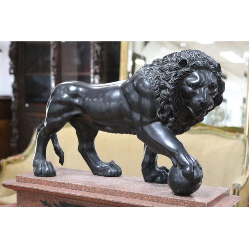 118 - Italian faux marble and faux bronze model of the Medici Lion. The king of beasts with his paw on an ... 