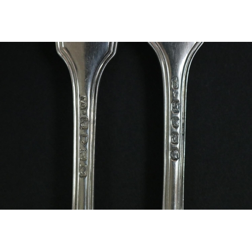 122 - Set of twelve antique Victorian sterling silver dinner forks, London 1845-55 George Adams, approx 10... 