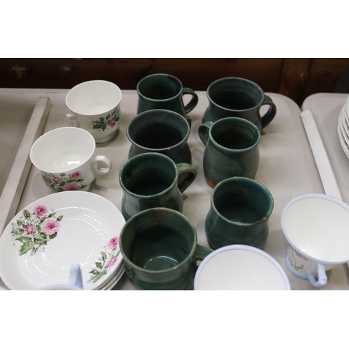 526 - Assortment of porcelain, part Heathcote china and pottery mugs etc