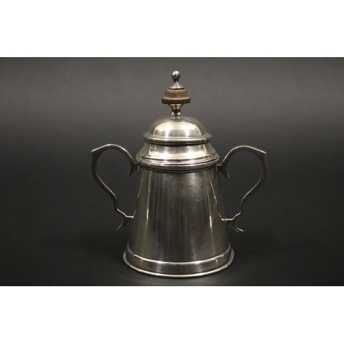 78 - Sterling silver four piece coffee and tea service by Avant, Mexico (20th Century). Comprising of a c... 