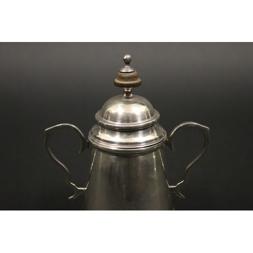 78 - Sterling silver four piece coffee and tea service by Avant, Mexico (20th Century). Comprising of a c... 
