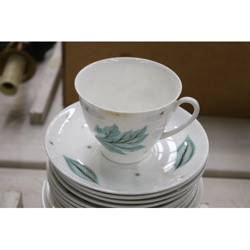 552 - Part Shelley cups & saucers