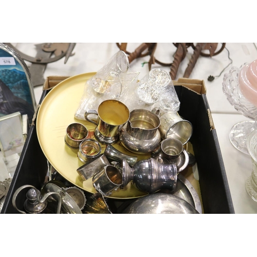 579 - Generous lot of silver plate, approx 33cm D and smaller