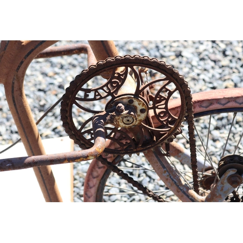 189 - Unique antique French three wheel hand cycle, approx 169cm L x 75cm W