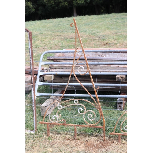 190 - Three antique French wrought iron awning brackets, approx 170cm L x 195.5cm D x 39cm H (3)