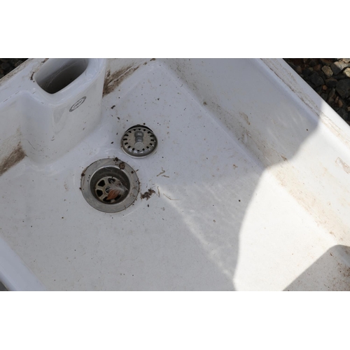 200 - Old porcelain butlers sink, branded 1901, approx 60cm x 46cm