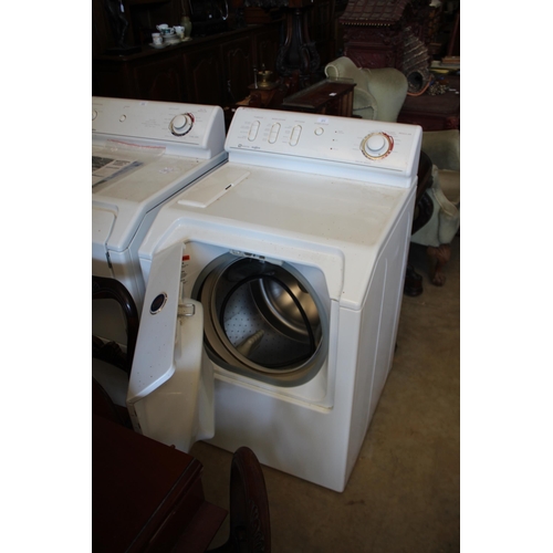 271 - Maytag Neptune washing machine, working order