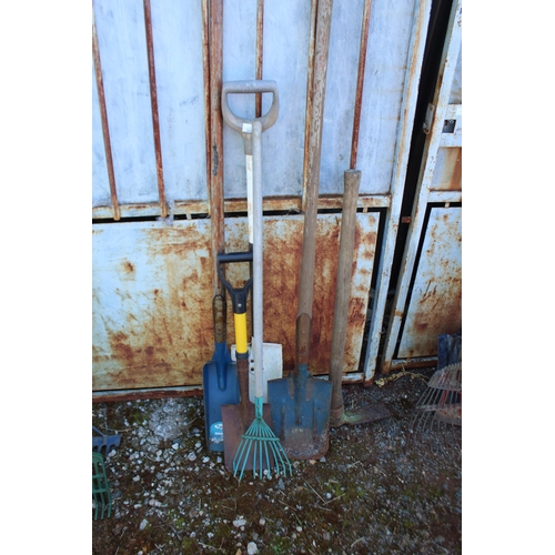 313 - Assorted Garden tools, shovels, pick, (6)