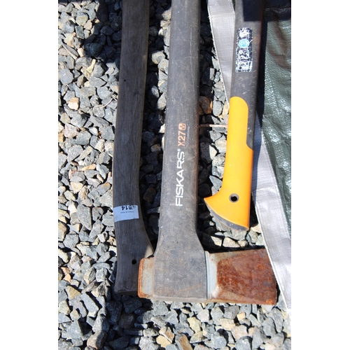 314 - Log splitter, axes, sledge hammer (4)
