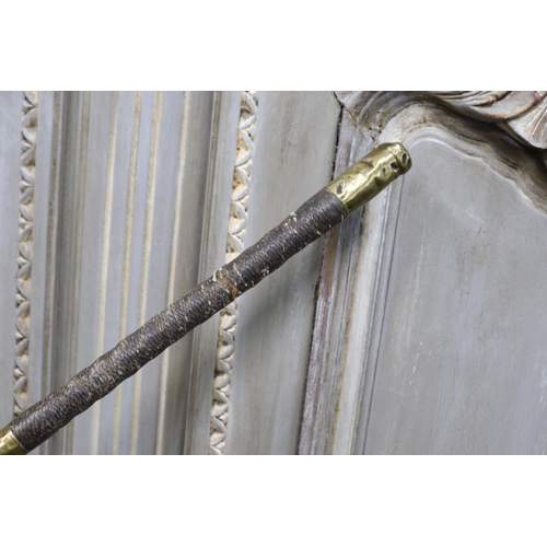 1160 - Old brass banded woven fibre riding crop, approx 97cm L
