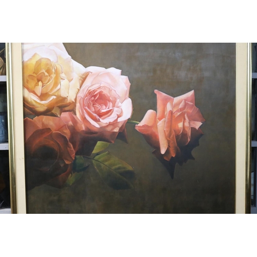 1172 - Christopher McVinish (1952-.) Australia, still life roses, oil on board, signed lower right, approx ... 